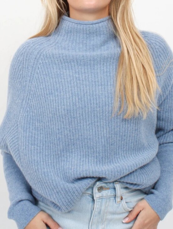 Club Monaco Sweaters - Club Monaco 100% Cashmere Light Blue Ribbed Turtleneck Sweater Oversized